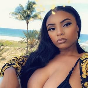 Meet your Posher, Mariah